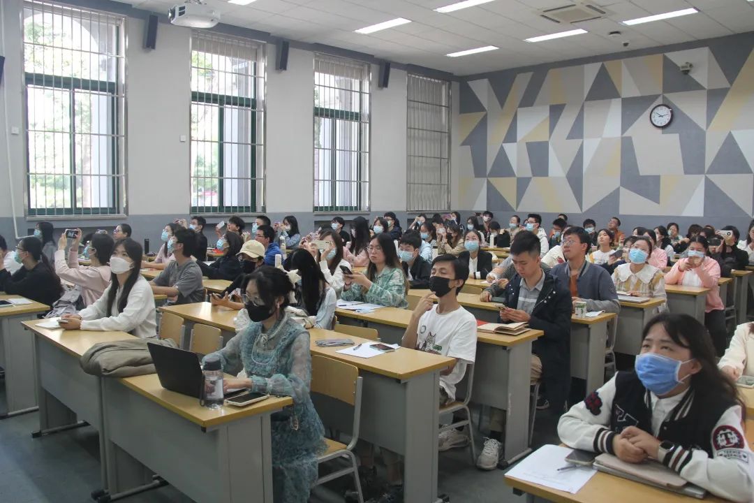 日本成人动画