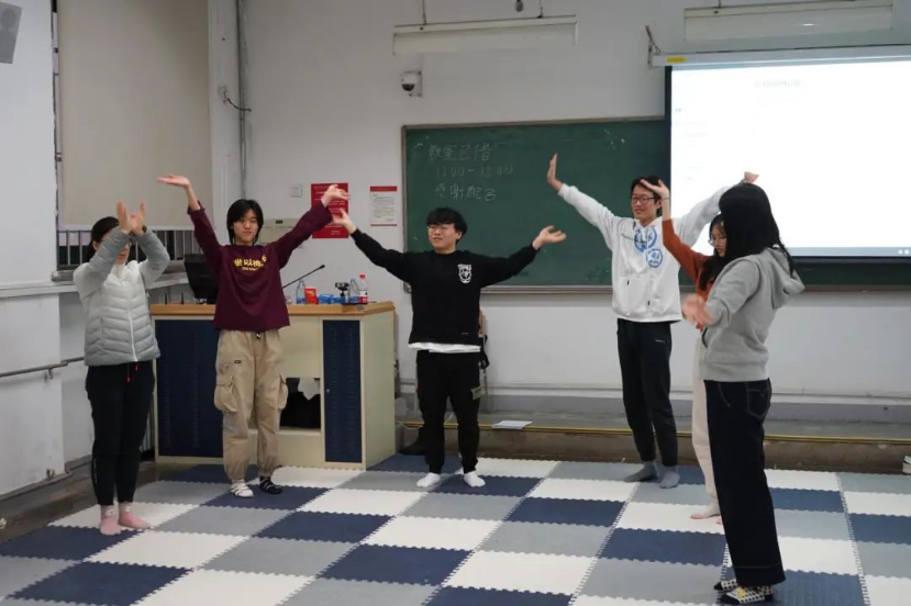 日本成人动画